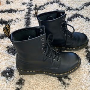 Dr Martens 1460 Combat Boots